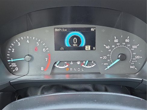 Used 2022 Ford Escape SE w/ SE Sport Appearance Package image 23