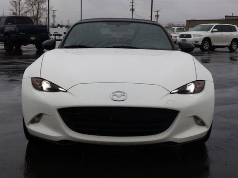 Used 2016 MAZDA MX-5 Miata Sport image 9