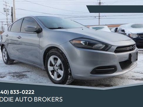 Used 2016 Dodge Dart SXT image 1