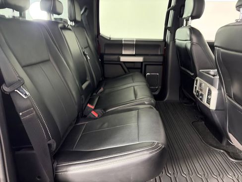 Used 2018 Ford F150 Lariat w/ Equipment Group 502A Luxury AWD/4WD image 30