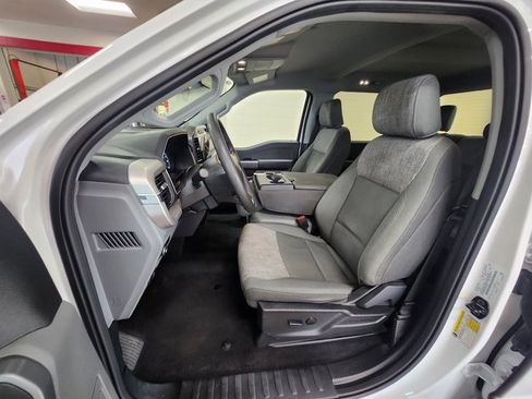 Used 2023 Ford F150 XLT image 7