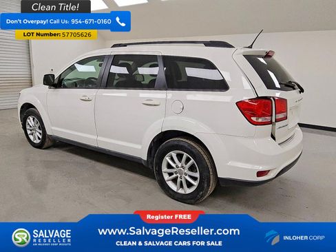 Used 2017 Dodge Journey SXT w/ Comfort/Convenience Group FWD image 3