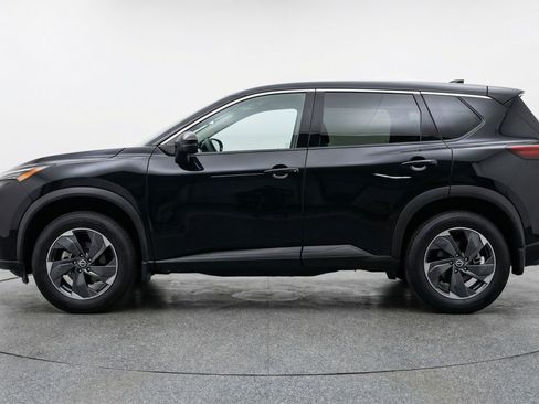 Used 2025 Nissan Rogue SV image 5