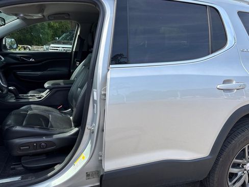 Used 2019 GMC Acadia SLT FWD image 14