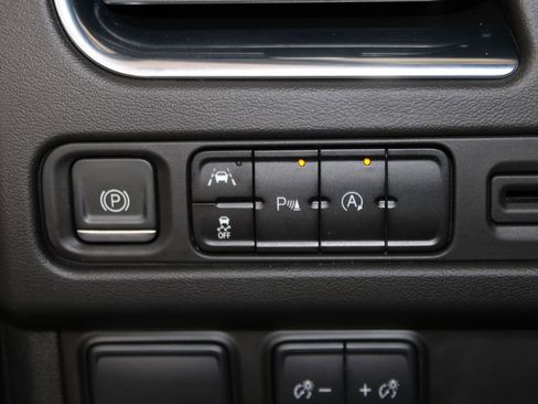 Used 2023 Chevrolet Tahoe Premier RWD image 42