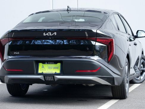 Used 2025 Kia K4 FWD image 4