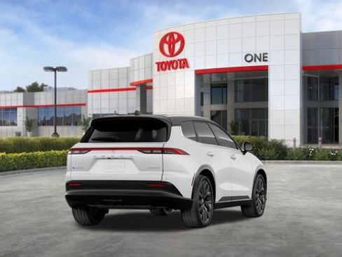 New 2026 Toyota Crown Signia image 10