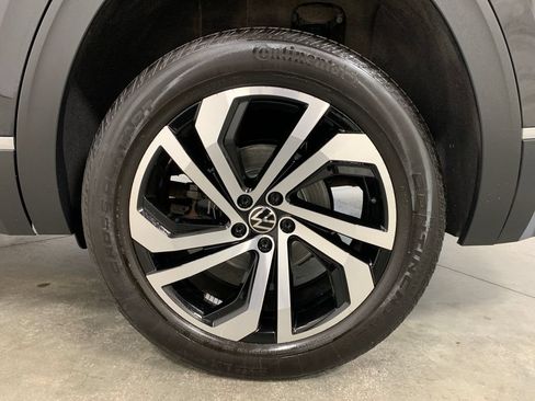 Used 2021 Volkswagen Atlas SEL Premium AWD/4WD image 5