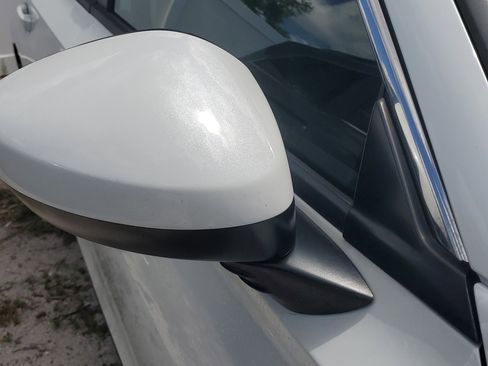 Used 2023 Honda Civic LX image 4