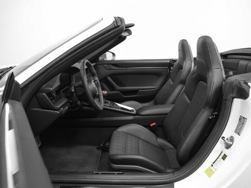 Certified 2026 Porsche 911 Carrera T RWD image 65