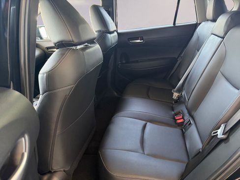 Used 2024 Toyota Corolla Cross XLE w/ Convenience Package FWD image 13