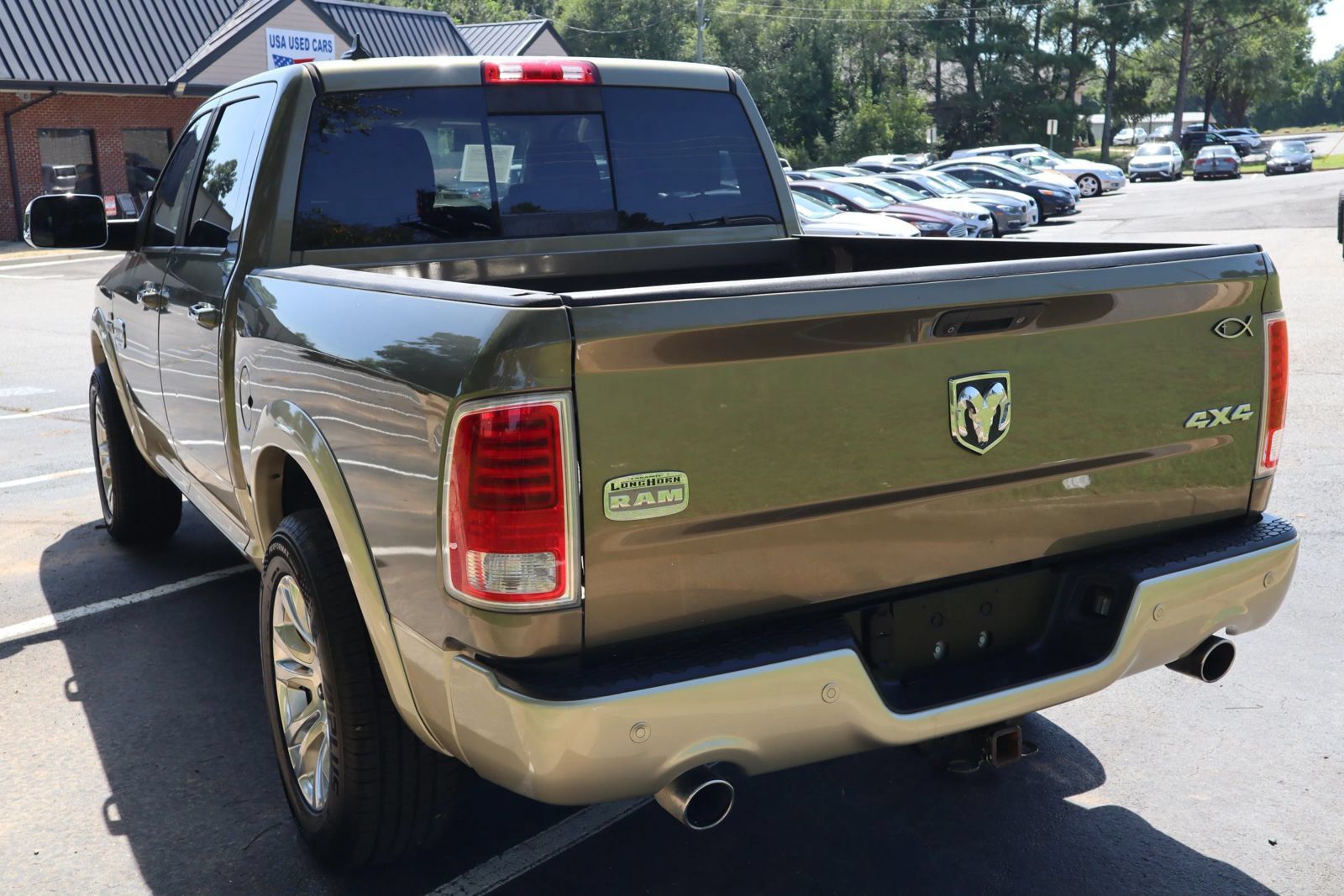 Used 2015 RAM 1500 Laramie Longhorn w/ Convenience Group AWD/4WD image 4