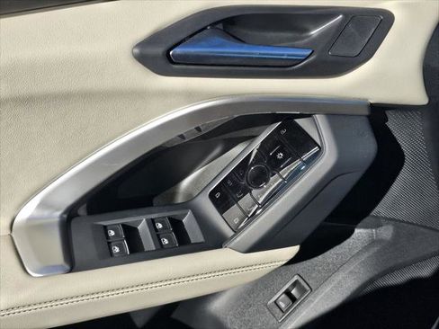 New 2025 Audi Q5 Premium image 6