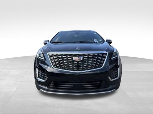 Used 2025 Cadillac XT5 Premium Luxury w/ Technology Package AWD/4WD image 11