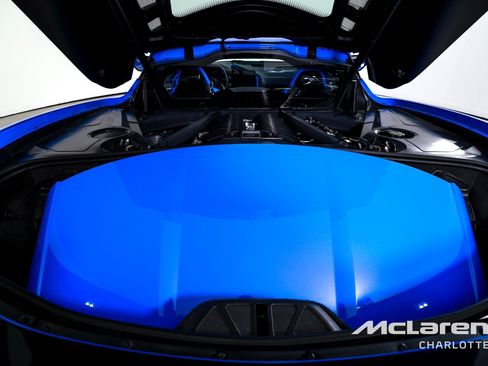 Used 2024 Chevrolet Corvette Z06 RWD image 25