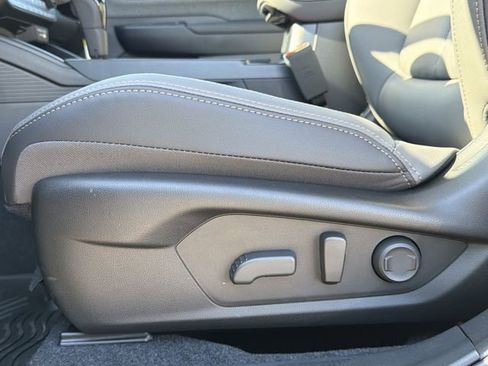 New 2026 Subaru Outback Limited image 24