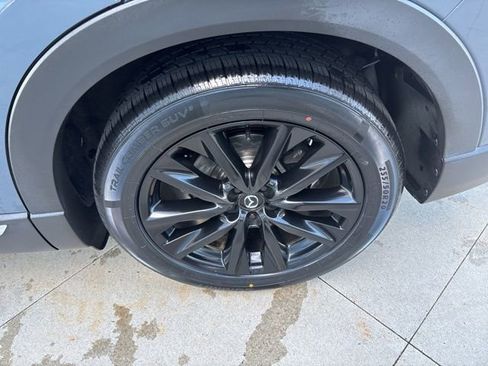 Used 2023 MAZDA CX-9 Carbon Edition AWD/4WD image 11