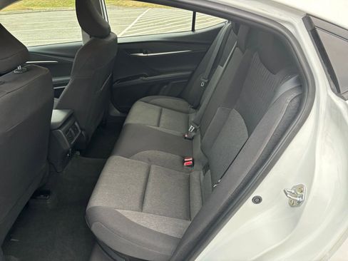 Used 2025 Toyota Camry LE image 24