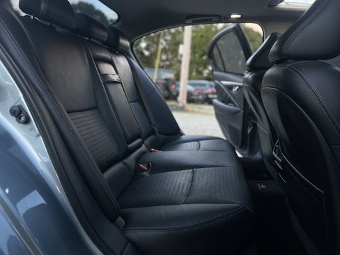 Used 2014 INFINITI Q50 AWD w/ Deluxe Touring Package image 26