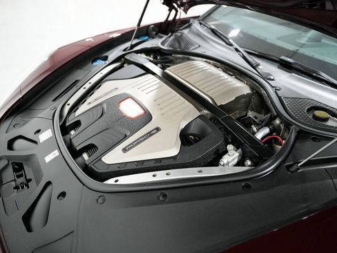 Used 2018 Porsche Panamera Turbo image 47