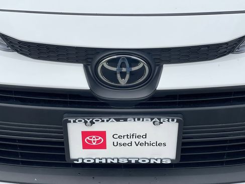 Certified 2025 Toyota Corolla LE FWD image 19