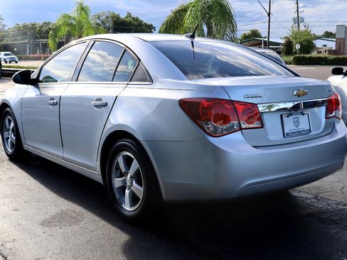 Used 2013 Chevrolet Cruze LT image 3