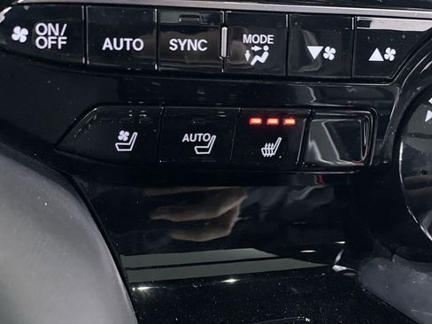 Used 2024 Acura MDX A-Spec image 28