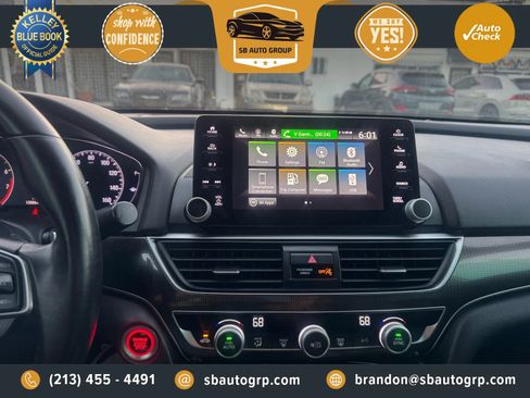 Used 2018 Honda Accord Sport image 5