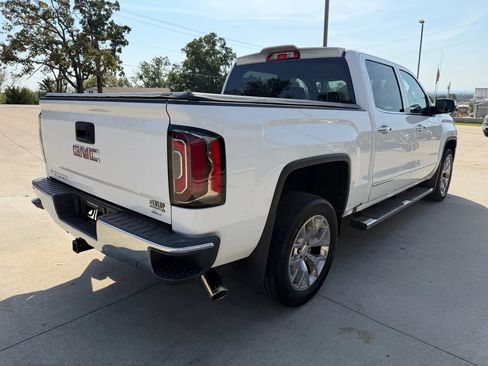 Used 2017 GMC Sierra 1500 SLT w/ SLT Premium Package image 9