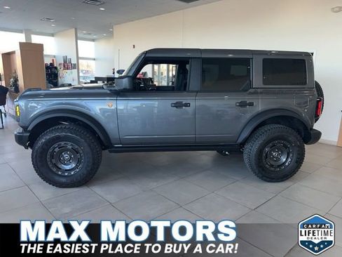 New 2025 Ford Bronco Badlands w/ Sasquatch Package image 3