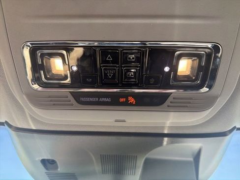 Used 2022 Lincoln Corsair AWD w/ Premium Package image 37