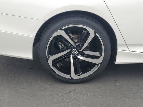 Certified 2020 Honda Accord Sport image 7