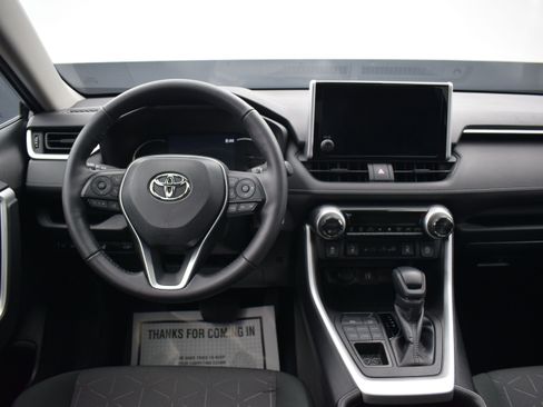 Used 2023 Toyota RAV4 XLE w/ Convenience Package AWD/4WD image 15