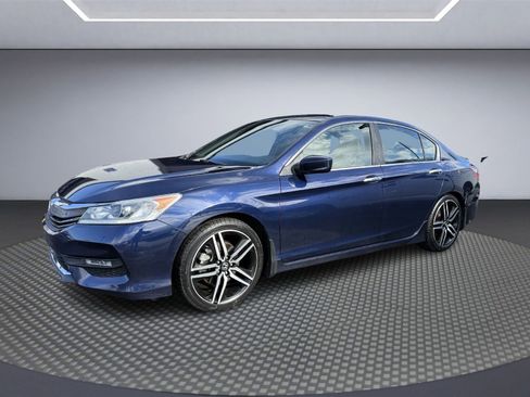 Used 2016 Honda Accord Sport image 2