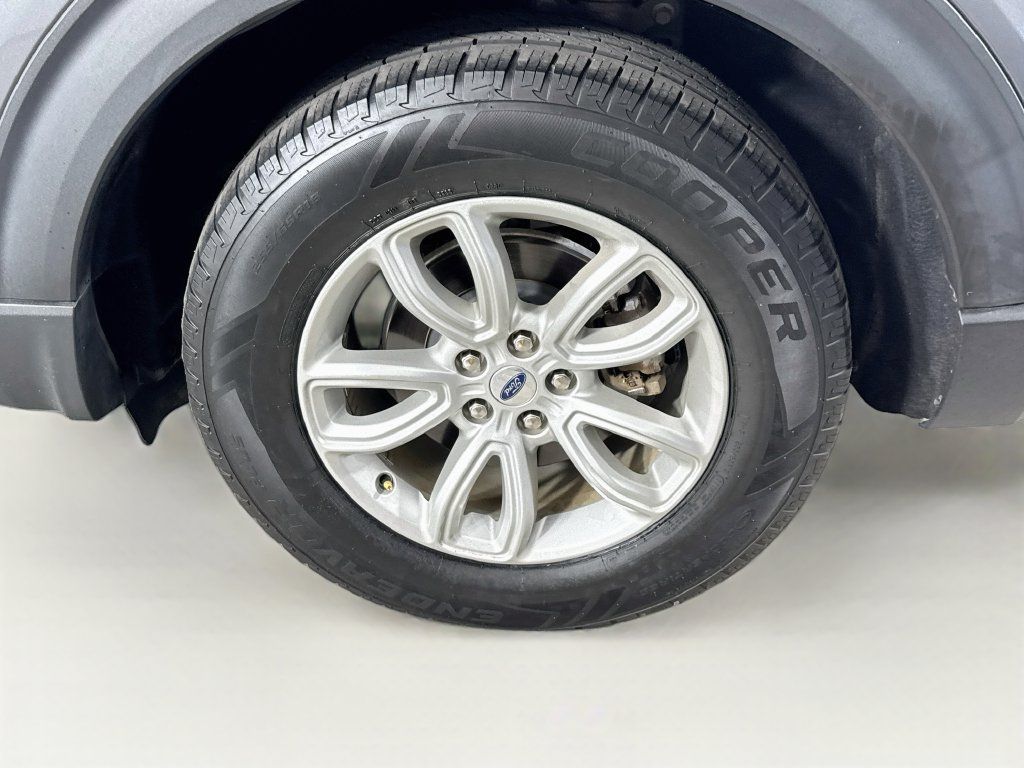 Used 2021 Ford Explorer 2WD image 31