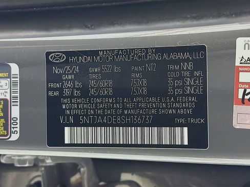 Used 2025 Hyundai Santa Cruz SE image 30