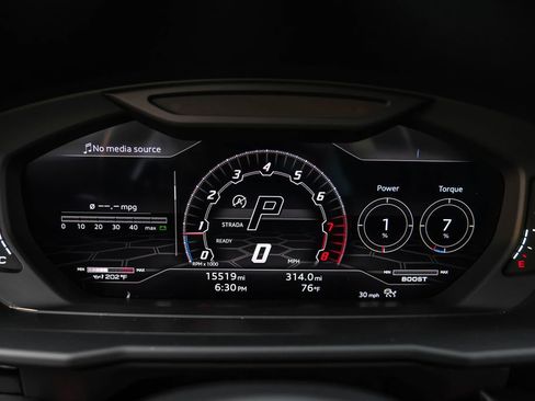 Used 2022 Lamborghini Urus AWD/4WD image 18
