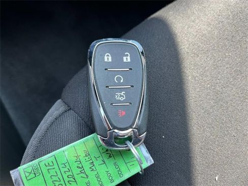 Used 2024 Chevrolet Malibu LT image 35