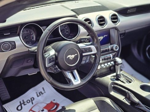 Used 2020 Ford Mustang Premium RWD image 16