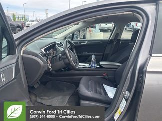 Used 2013 Ford Fusion SE video 2