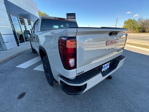 New 2026 GMC Sierra 1500 Pro w/ Graphite Edition AWD/4WD image 8