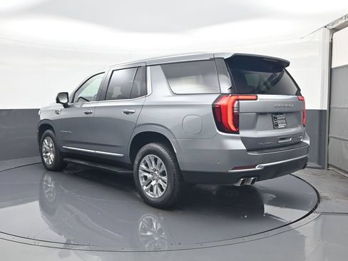 Used 2025 GMC Yukon Denali AWD/4WD image 7