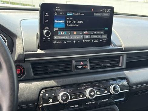 Used 2023 Honda Pilot Elite image 16