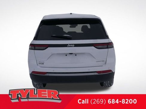 New 2026 Jeep Grand Cherokee Limited AWD/4WD image 7