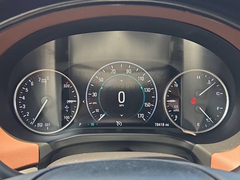 Used 2018 Buick Enclave Avenir w/ Avenir Technology Package FWD image 25