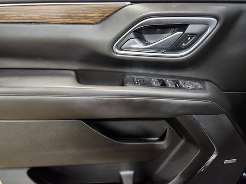 Used 2021 Chevrolet Tahoe High Country w/ Premium Package AWD/4WD image 44