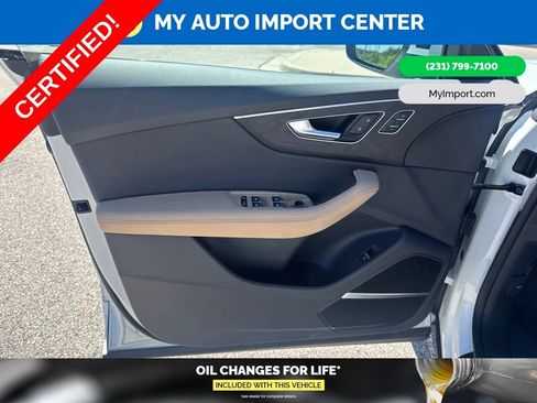 Certified 2025 Audi Q8 Premium Plus w/ Premium Plus Package AWD/4WD image 10