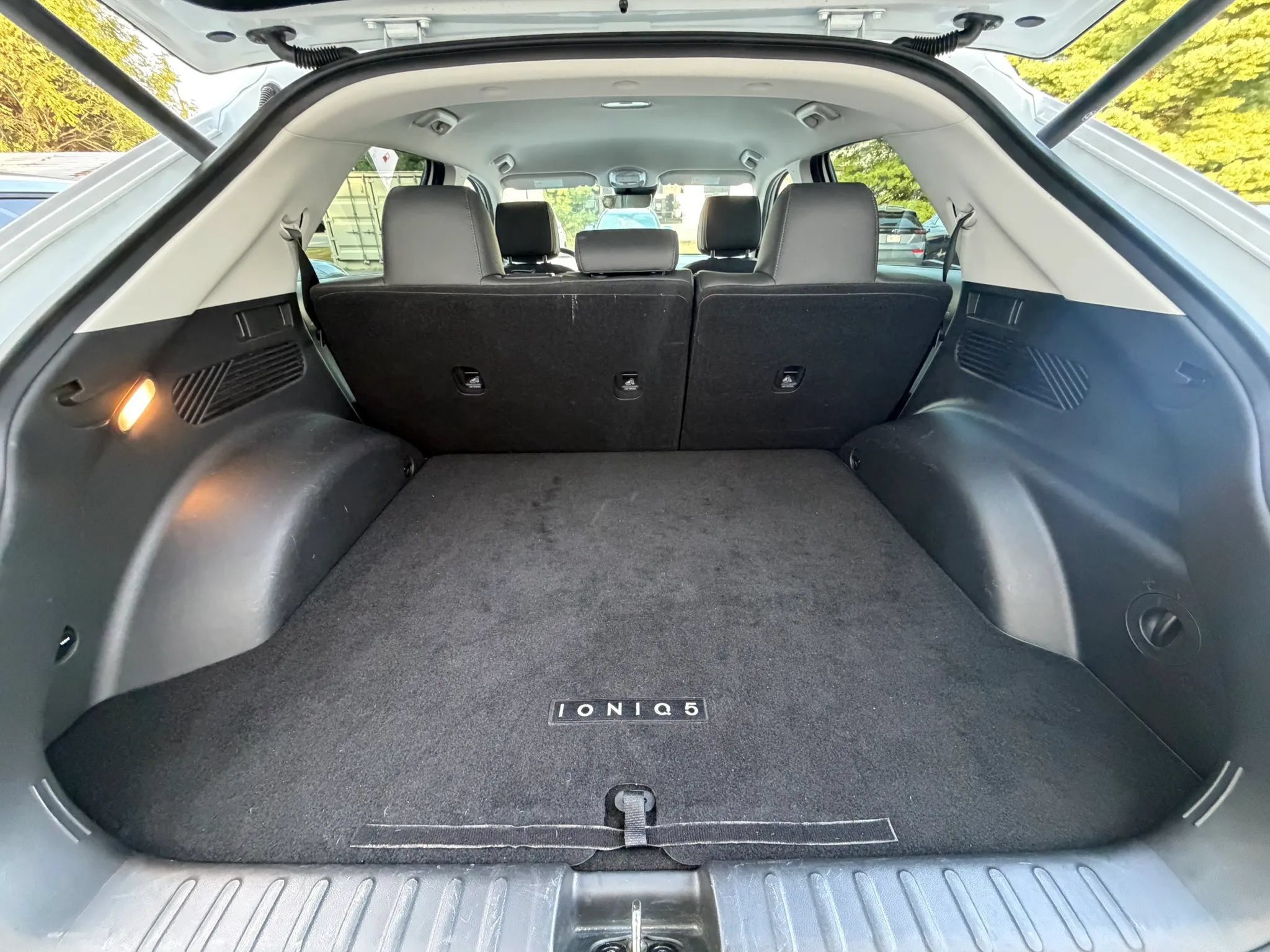 Used 2023 Hyundai Ioniq 5 SEL AWD/4WD image 17