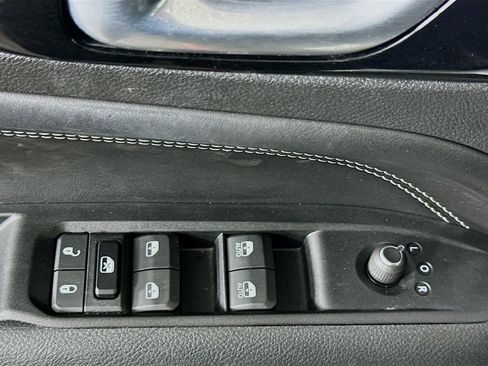 Used 2022 Jeep Compass High Altitude AWD/4WD image 15