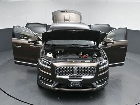 Used 2019 Lincoln Nautilus Reserve w/ Driver Assistance Package FWD image 54